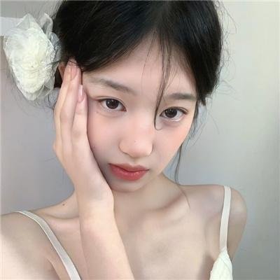 残破的娃娃